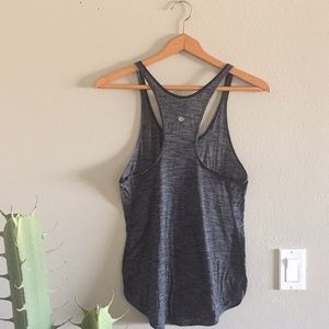 Lululemon Grey & Black Razorback